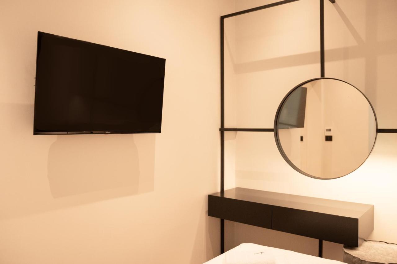 Taskou Luxury Suites Thessaloniki Exterior foto