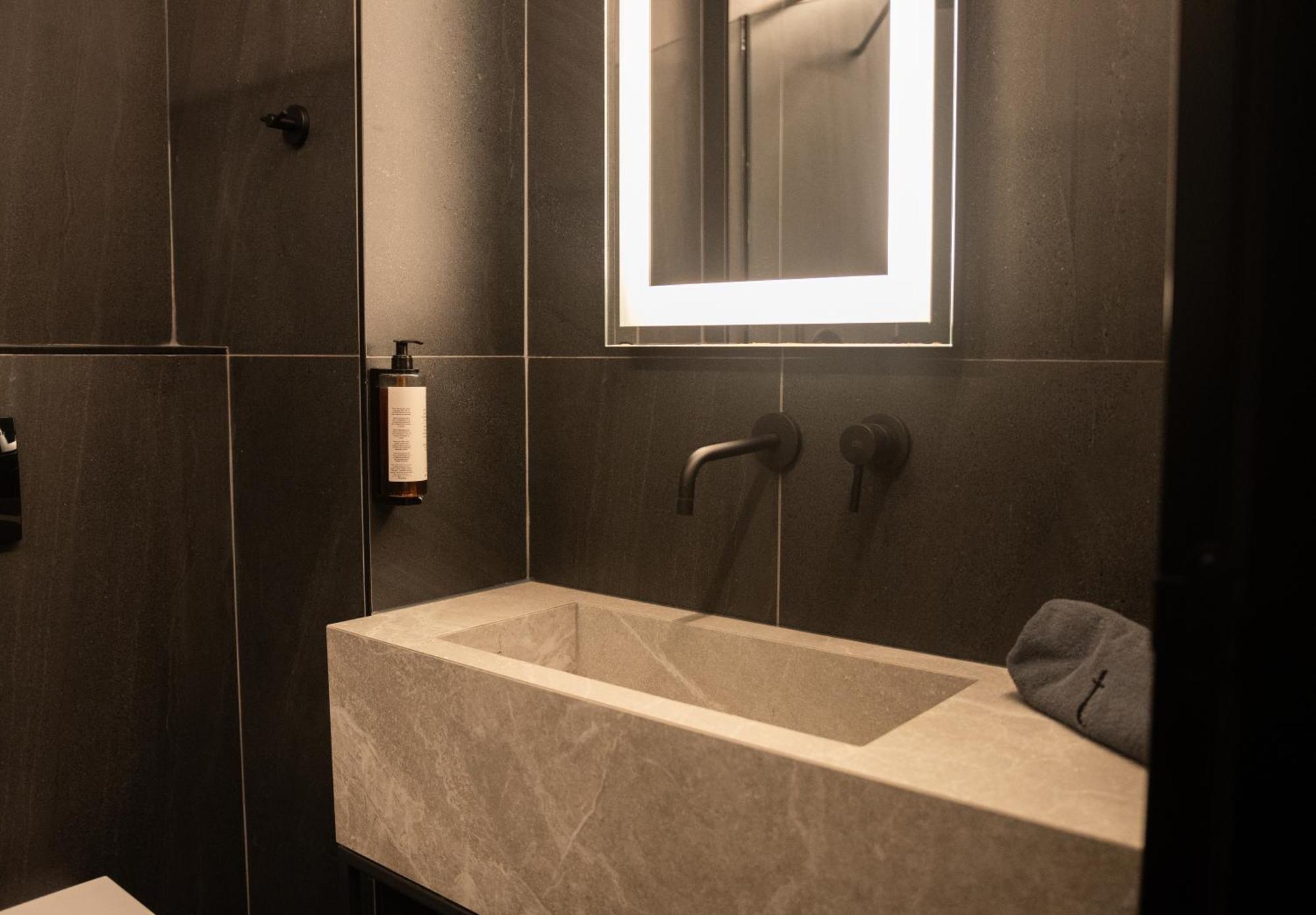 Taskou Luxury Suites Thessaloniki Exterior foto