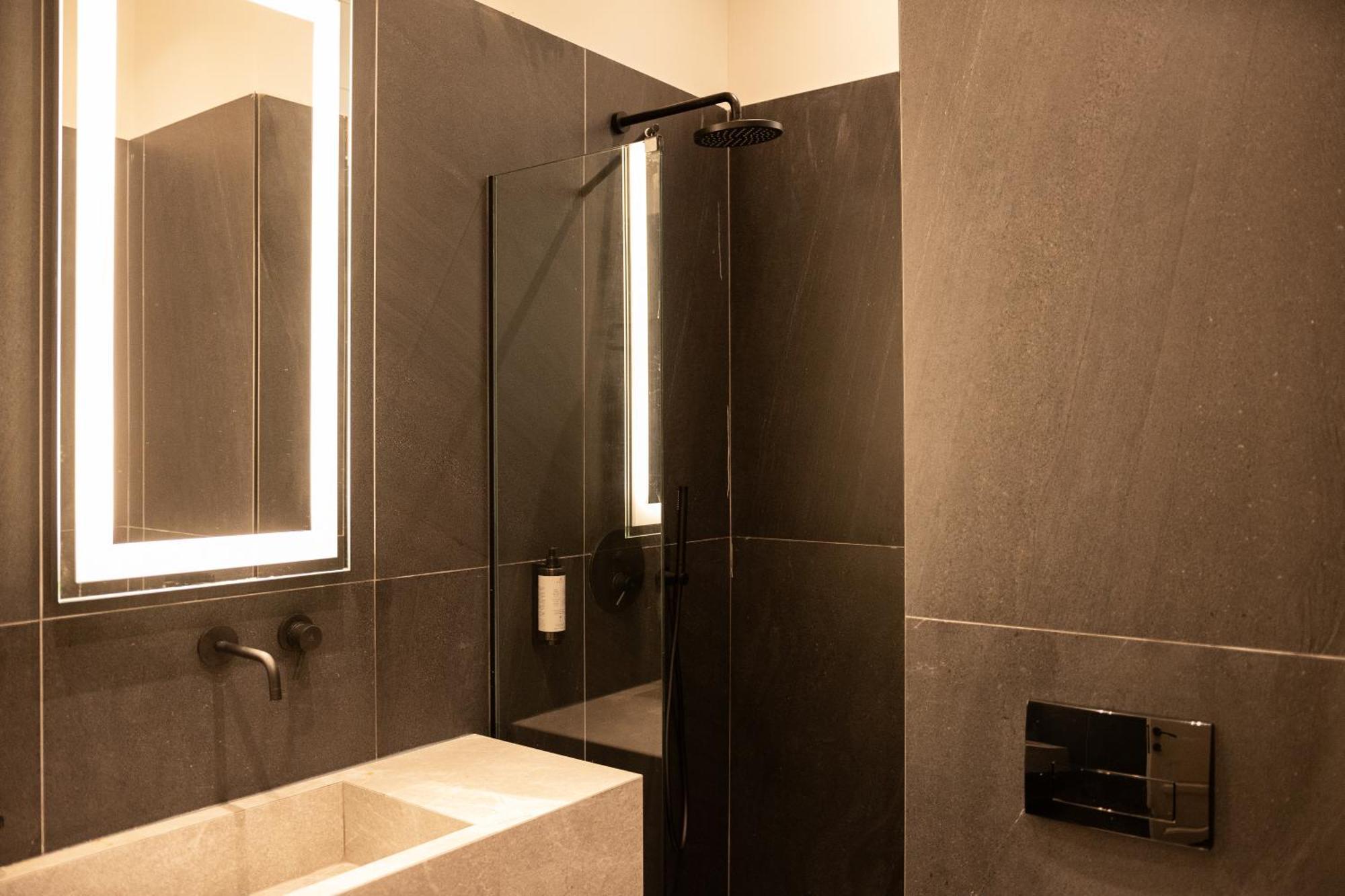 Taskou Luxury Suites Thessaloniki Exterior foto